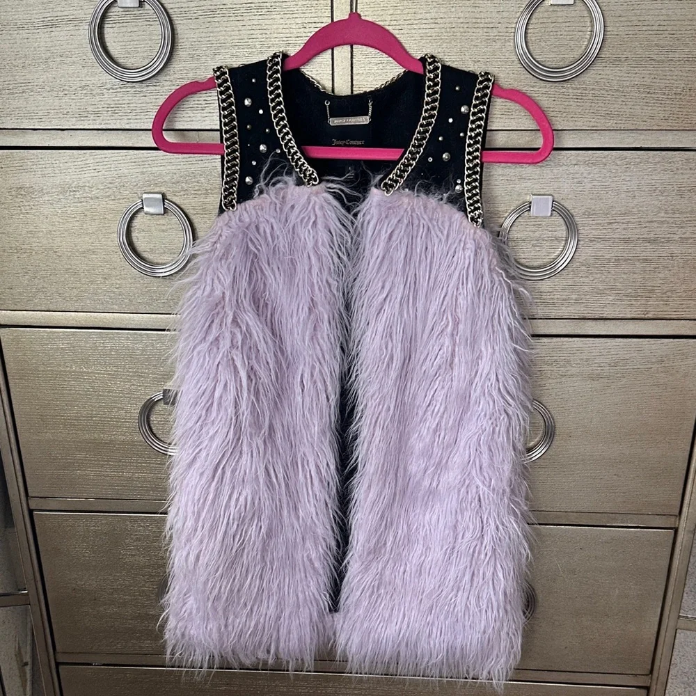 🛍️SALE🛍️ Juicy Couture Black Label Lavender Faux Fur Vest with Studded Trim - Picture 2 of 9